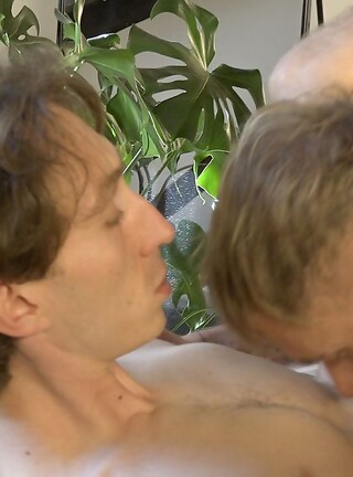 Milos Hek & Ray Mannix RAW by William Higgins